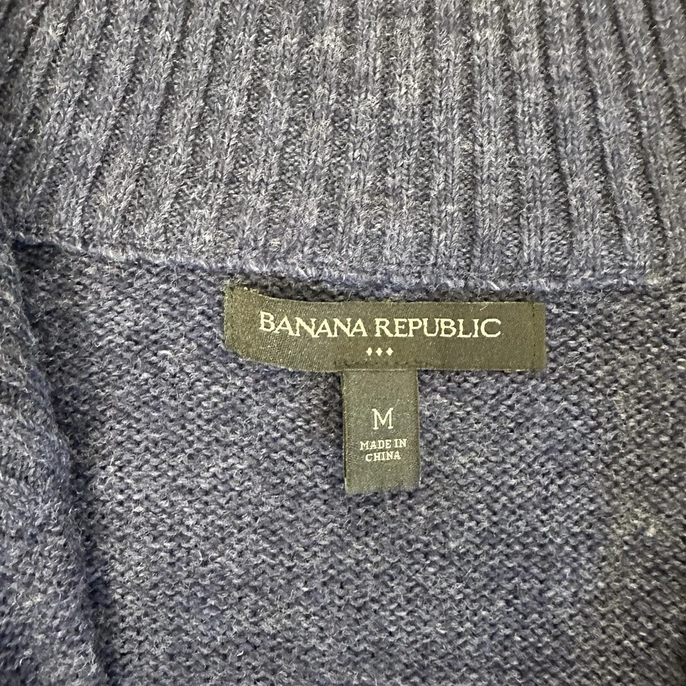Banana Republic this banana